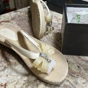 Dizzy brand European thong Sandles S8
